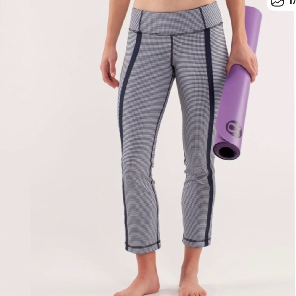 Lululemon Gingham Inkwell 3/4 Leggings Pants 12